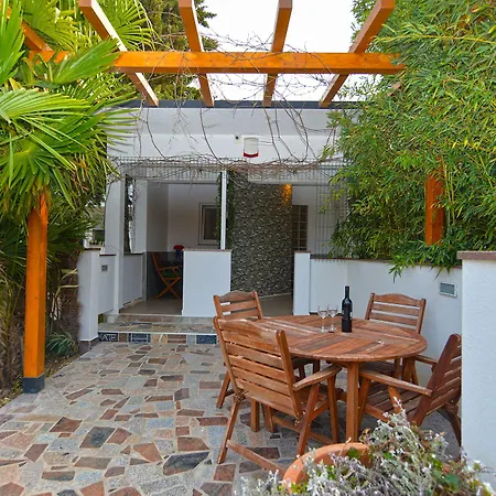 Volf 1405 Apartamento *