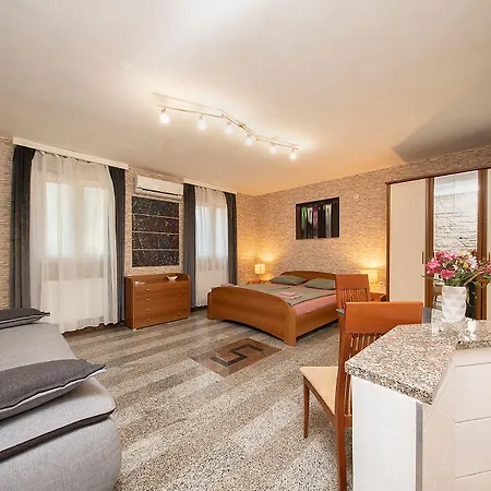 Volf 1405 Apartamento