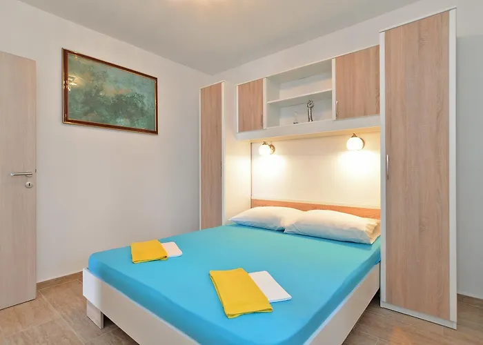 Volf 1405 아파트 페로이